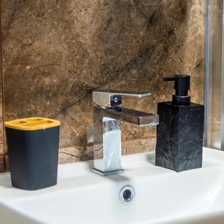 Enardi 아파트 모스타르